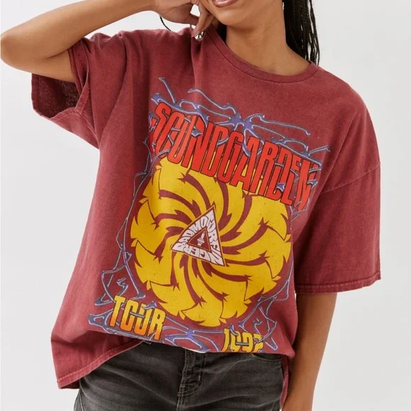 Urban Outfitters | Tops | Nwt Uo Soundgarden Concert Tour Tshirt Dress  Oversize Vintage Style Glitter Sm | Poshmark